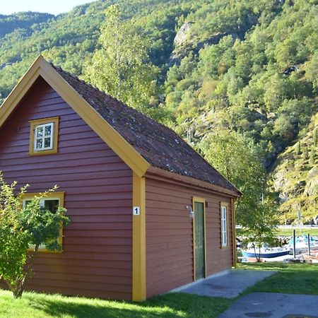 Laerdal Ferie- Og Fritidspark Laerdalsoyri Exterior photo